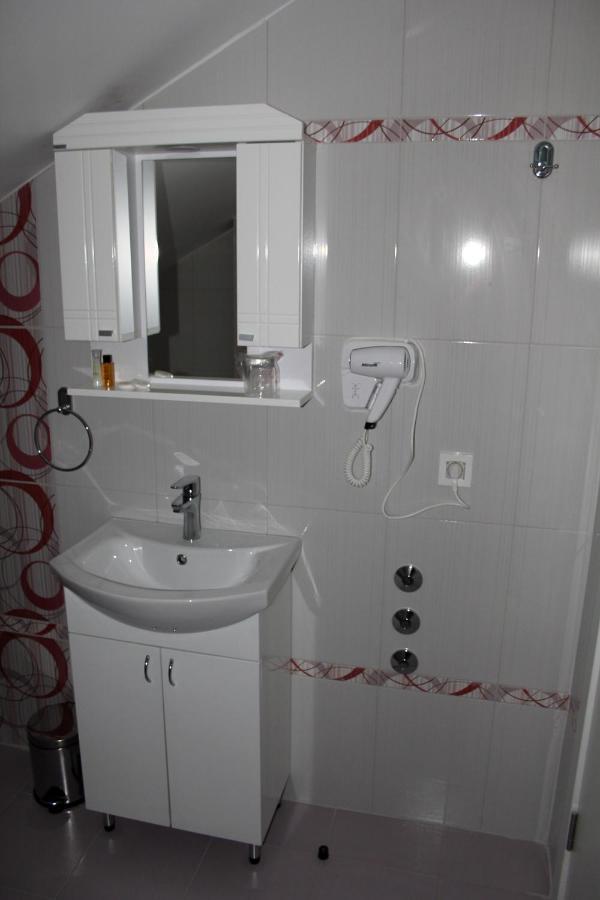 Royal Apartmani Баня Лука Екстериор снимка